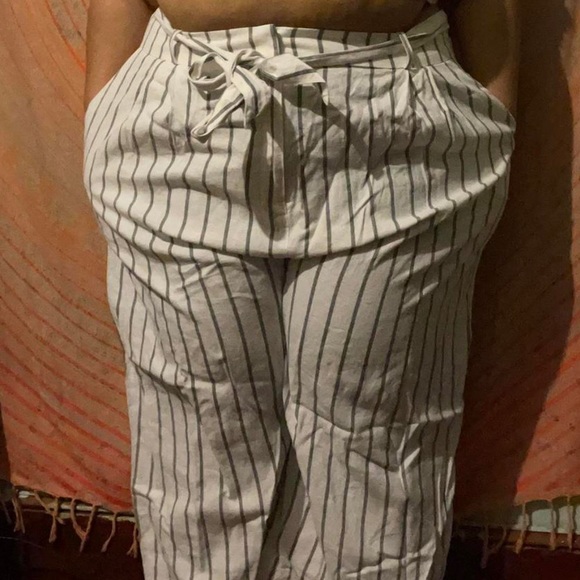 Plus size Line stripped Sunday best pants from ASOS in US 20 (UK 24) never worn - Picture 1 of 2
